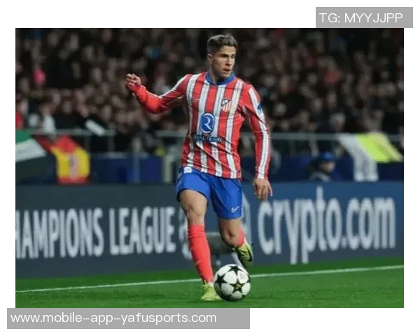 小西蒙尼崭露头角成为马竞阵中关键球员展现出显著进步 小西蒙尼崭露头角成为马竞阵中关键球员展现出显著进步