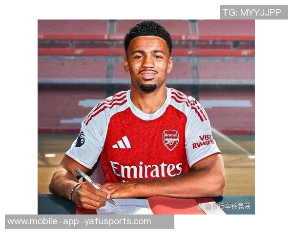 英超多队关注米兰19岁后卫巴尔泰萨吉引发转会热潮